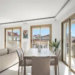 Bright & Cozy 1Bd Apartment