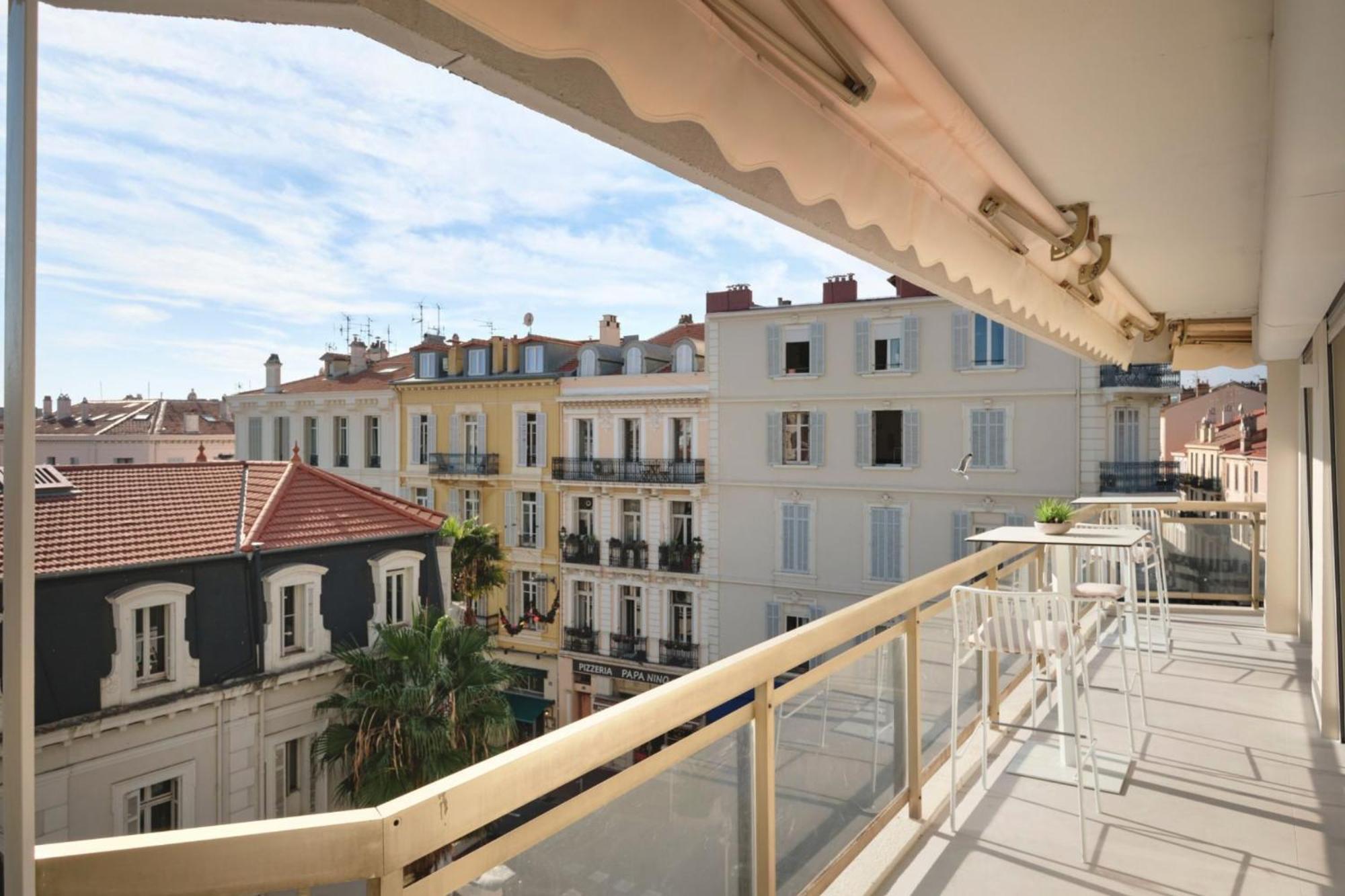 Bright & Cozy 1bd * Cannes